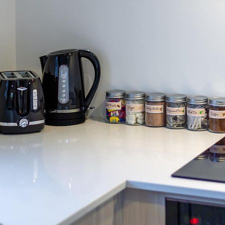 Explore Addington And Cbd 1 Bed W/Carpark Christchurch Eksteriør billede