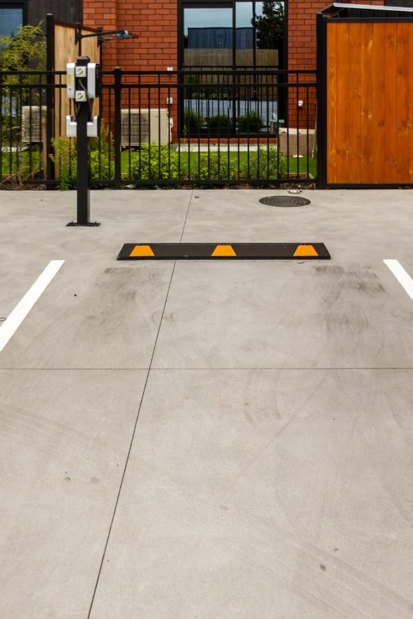 Explore Addington And Cbd 1 Bed W/Carpark Christchurch Eksteriør billede